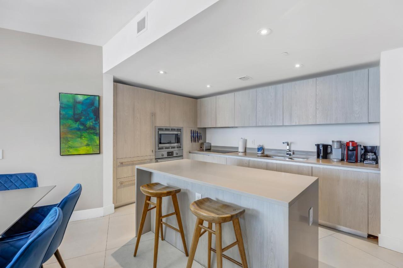 The Ultimate Resort - Beachfront 2 Bedroom Apartment With Direct Ocean View, Rooftop Pool, Hot Tub And Gym Hollywood Exterior foto
