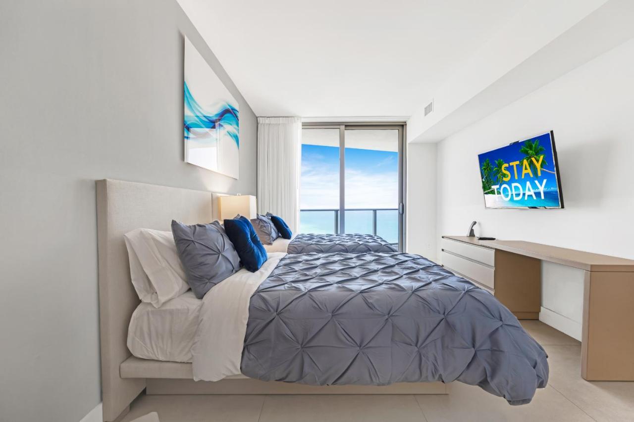 The Ultimate Resort - Beachfront 2 Bedroom Apartment With Direct Ocean View, Rooftop Pool, Hot Tub And Gym Hollywood Exterior foto