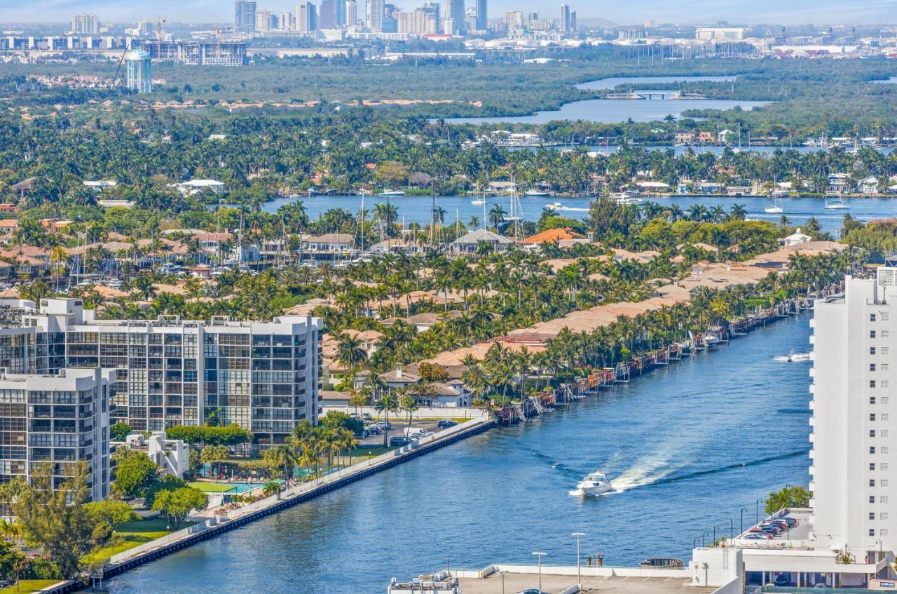 The Ultimate Resort - Beachfront 2 Bedroom Apartment With Direct Ocean View, Rooftop Pool, Hot Tub And Gym Hollywood Exterior foto