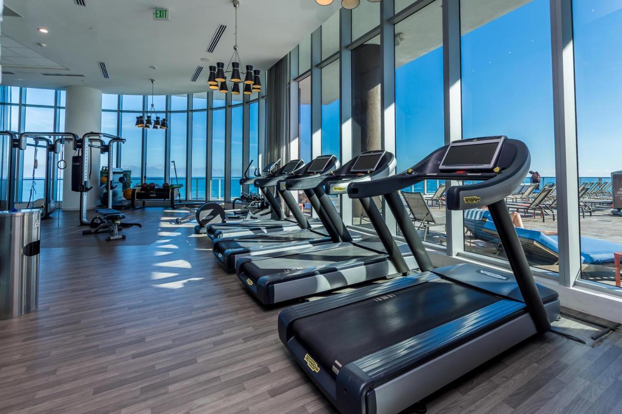 The Ultimate Resort - Beachfront 2 Bedroom Apartment With Direct Ocean View, Rooftop Pool, Hot Tub And Gym Hollywood Exterior foto